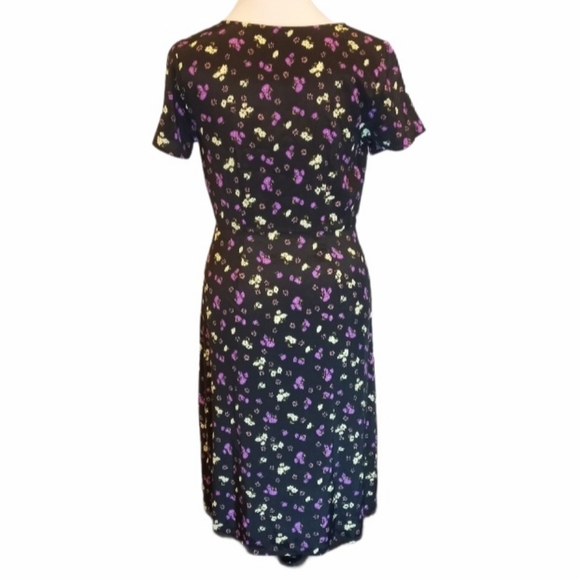 NWT Modcloth Button Deep V Fitted Dress - Picture 5 of 8